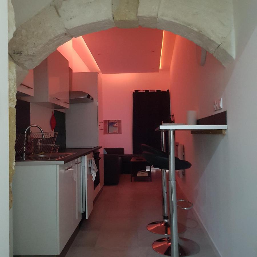 Appart 40M2 Independant, Confortable Avec Terasse ลูเนล ภายนอก รูปภาพ